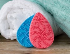 Morgellons - Skin Exfoliation Device