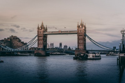 Morgellons - THE BRITISH ARE COMING, THE BRITISH ARE COMING !